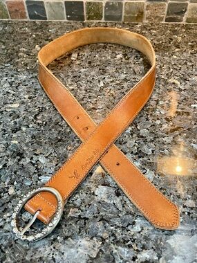 American Eagle Tan Leather Belt with Decorative Floral Silver Buckle Size M